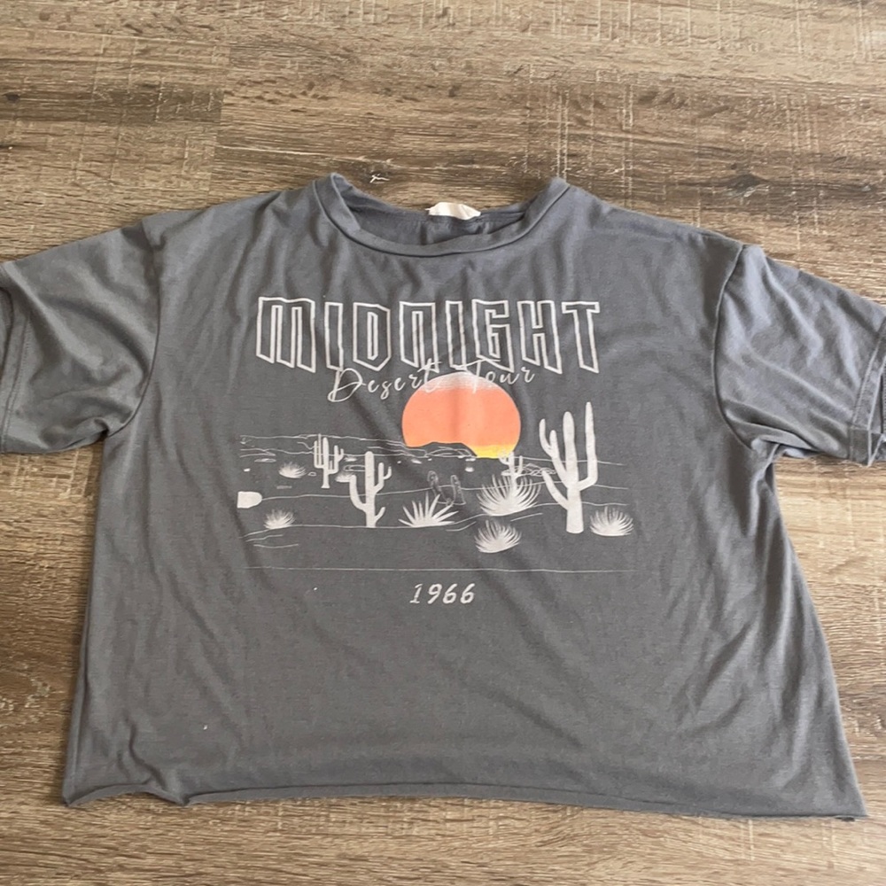 Desert crop top